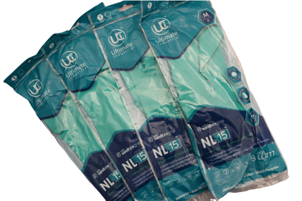 100 x Green Nitrile Gauntlet Gloves (sizes 8, 9 or 10)